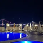 Flora Ξενοδοχείο